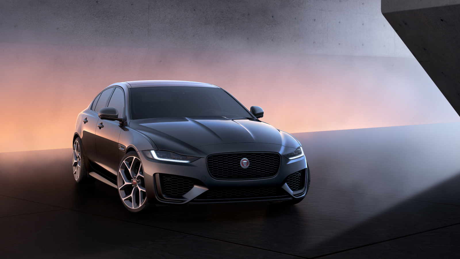 JAGUAR XE AND XF NOW WITH 300 SPORT MODELS AND AMAZON ALEXA ACROSS THE RANGE